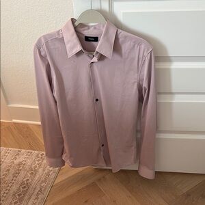 Theory Light Pink Long-Sleeve Dress Shirt with Pointed Collar